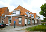 Goeman Borgesiusplantsoen (links) hoek Elisabeth Strouvenlaan (rechts)
<br/>
Paul Paris, 30 juli 2016